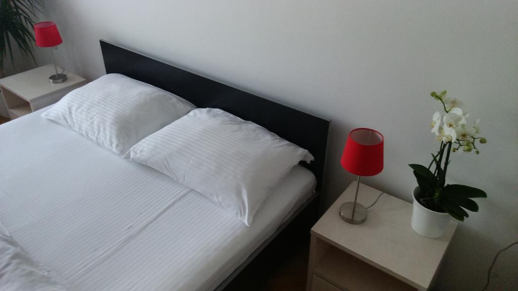 Hotel Vrnjci House Vrnjačka Banja Zimmer foto