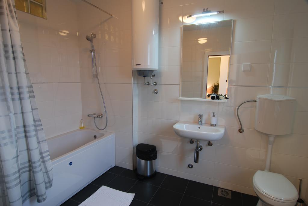 Hotel Vrnjci House Vrnjačka Banja Zimmer foto